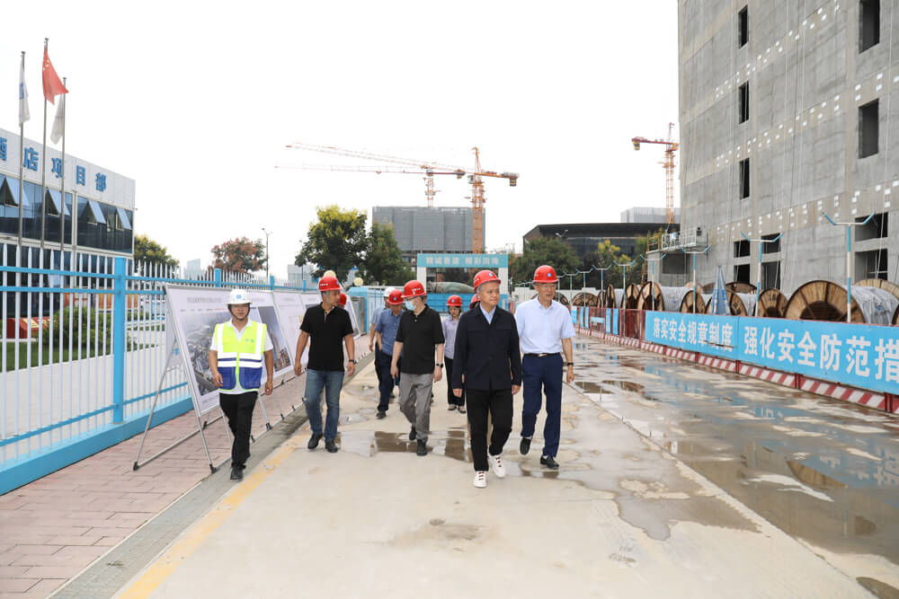ok138太阳集团董事长解严带队开展建设项目安全生产大检查